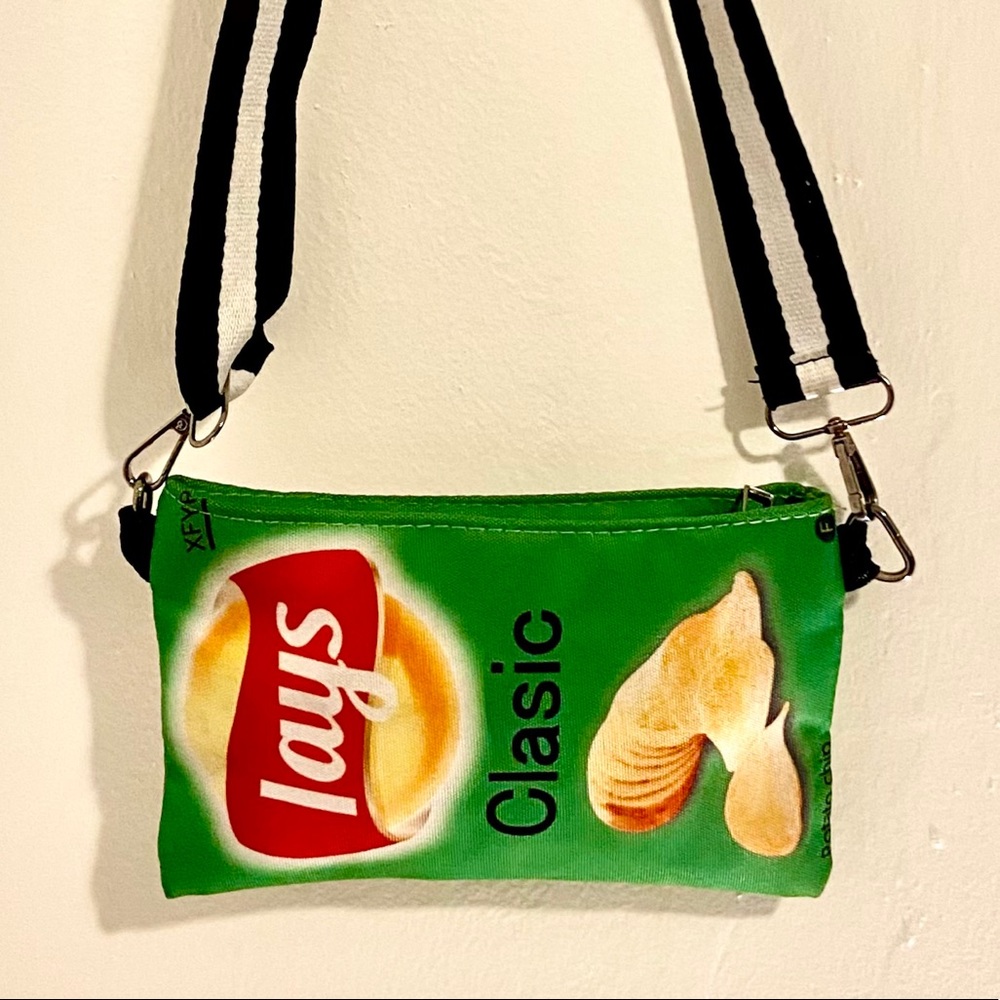 Lays potato chip purse EUC